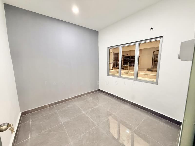 Pangsapuri untuk Dijual di Pangsapuri Mutiara Subang - Tasya Ruslan - PropertyGuru.com.my