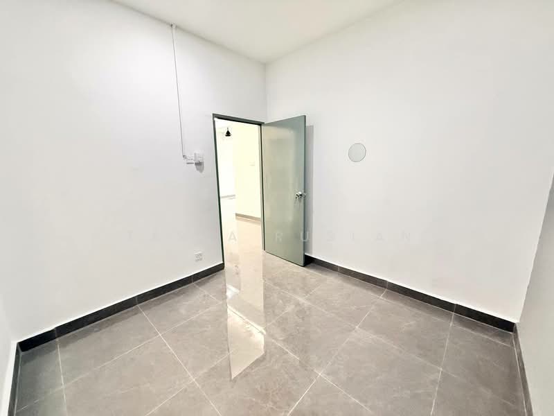 Pangsapuri untuk Dijual di Pangsapuri Mutiara Subang - Tasya Ruslan - PropertyGuru.com.my