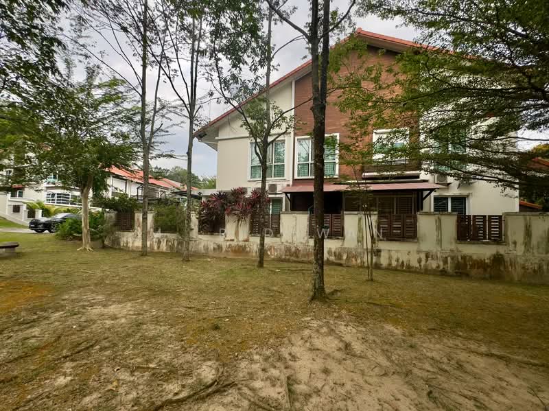 Rumah Berkembar untuk Dijual di Alam Damai (Cheras) - M. Ridhwan - Exterior - PropertyGuru.com.my