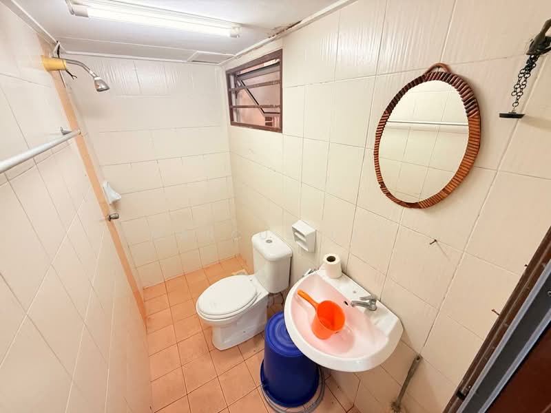 Rumah Bandar untuk Dijual di Batu Caves (Selangor) - Marcus Lee - Bathroom - PropertyGuru.com.my