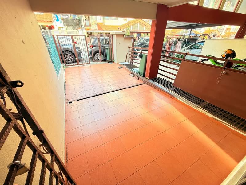Rumah Bandar untuk Dijual di Batu Caves (Selangor) - Marcus Lee - Exterior - PropertyGuru.com.my