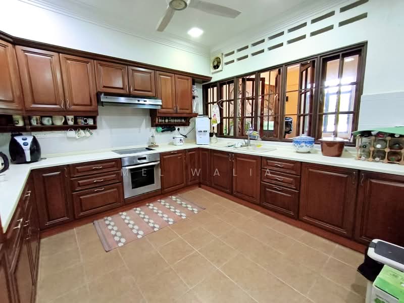 3-storey Terraced House for Sale in Taman TAR (Tun Abdul Razak) (Ampang) - Mel Walia - PropertyGuru.com.my