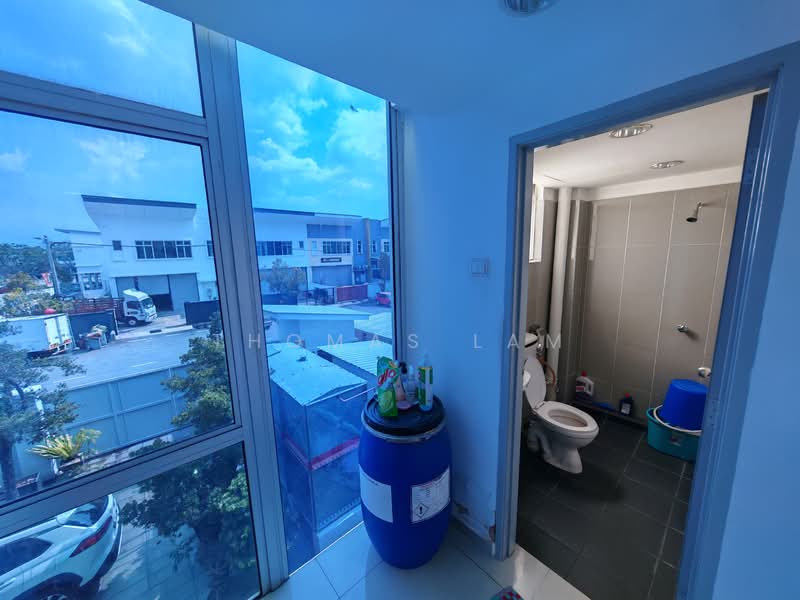 Factory for Rent in Melaka (Melaka) - Thomas Lam - Bathroom - PropertyGuru.com.my