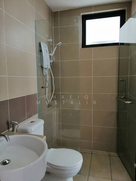 Servis Apartment untuk Disewa di Amerin Residence - Shafiq Muttalib - Bathroom - PropertyGuru.com.my