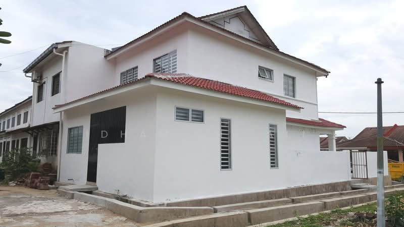 Rumah Teres 2 Tingkat untuk Dijual di Indera Mahkota 2 (Kuantan) - Idham Che'Ali - Exterior - PropertyGuru.com.my