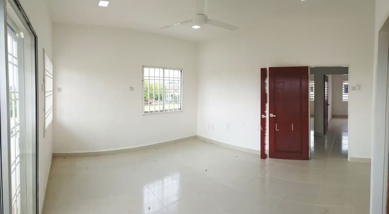 Rumah Teres 2 Tingkat untuk Dijual di Indera Mahkota 2 (Kuantan) - Idham Che'Ali - Interior - PropertyGuru.com.my