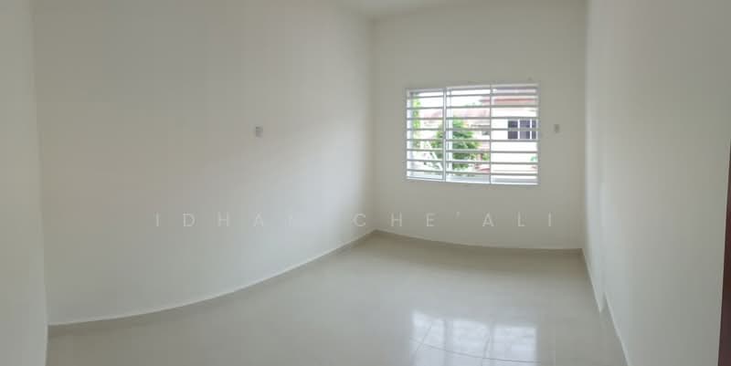 Rumah Teres 2 Tingkat untuk Dijual di Indera Mahkota 2 (Kuantan) - Idham Che'Ali - Interior - PropertyGuru.com.my