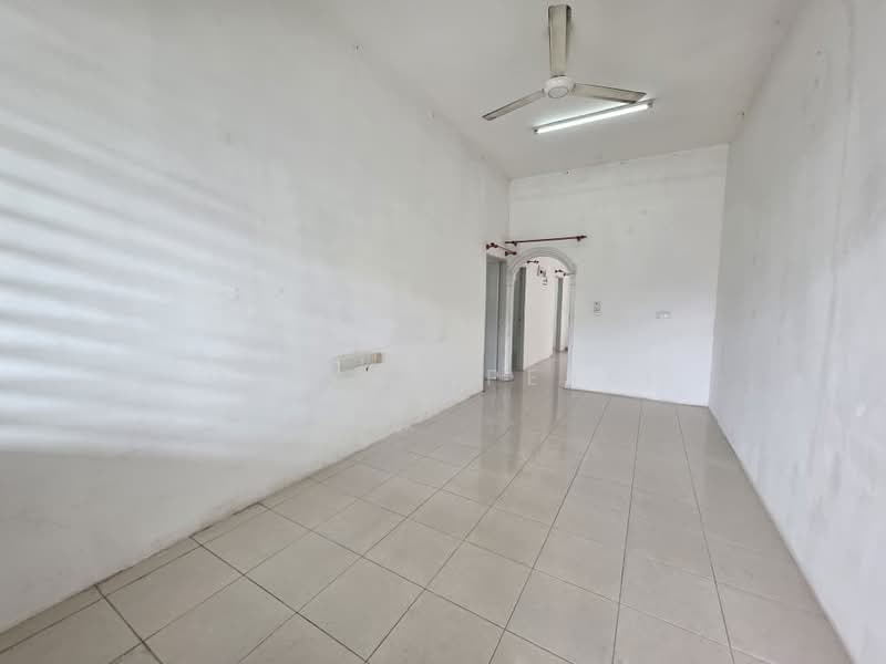 1-storey Terraced House for Sale in Lunas (Kedah) - Gerald Peski - Interior - PropertyGuru.com.my