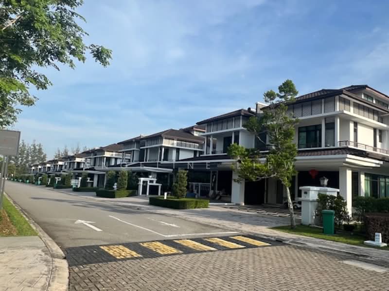 Cluster House for Sale in Eco Majestic (Semenyih) - Angeline LIEW - Exterior - PropertyGuru.com.my