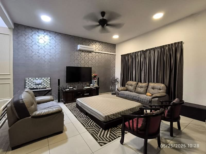 2-storey Terraced House for Sale in Bangi (Selangor) - Hasliza Hassan - Living Room - PropertyGuru.com.my