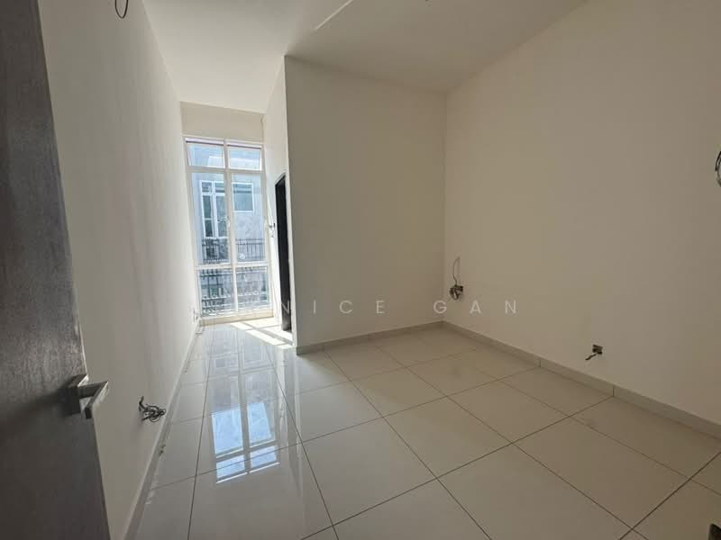 Rumah Berkembar untuk Dijual di Taman Seri Austin (Tebrau) - Bernice Gan - PropertyGuru.com.my