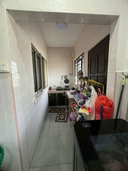 1-storey Terraced House for Sale in Taman Kota Masai (Pasir Gudang) - Wil Mong - Kitchen - PropertyGuru.com.my
