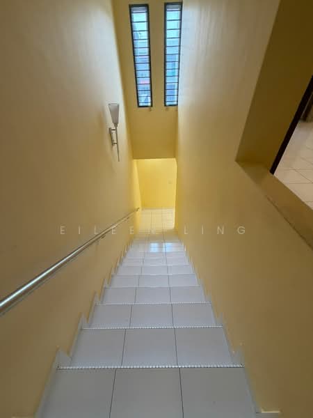 Rumah Teres 2 Tingkat untuk Disewa di Taman Setia Indah (Tebrau) - Eileen Ling - Corridor - PropertyGuru.com.my