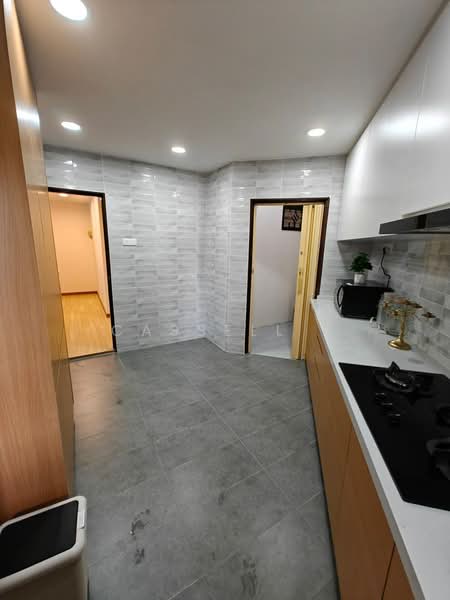 Condominium for Rent at Robson Condominium - Cassell . - Kitchen - PropertyGuru.com.my
