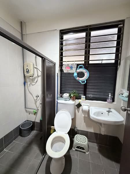 For Sale - Alam Damai