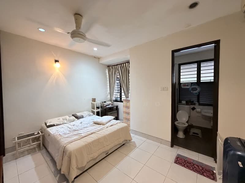 For Sale - Alam Damai