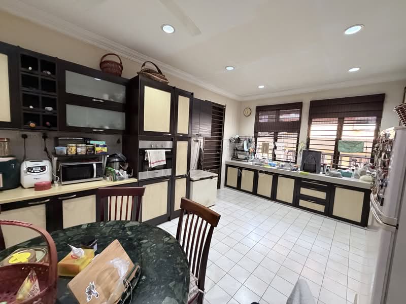 For Sale - Alam Damai