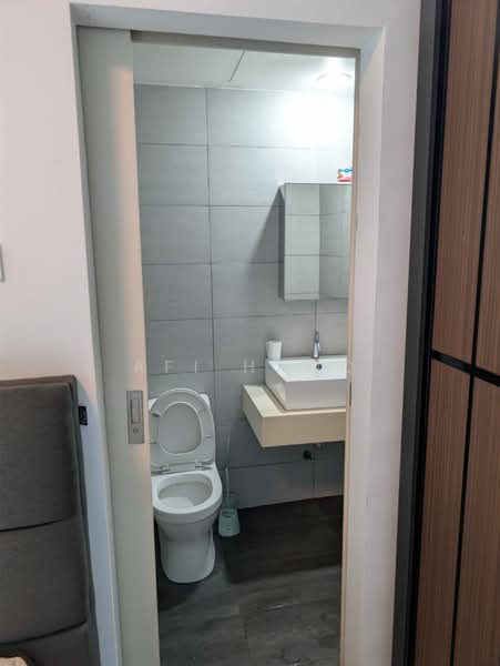 Servis Apartment untuk Disewa di Arte Plus - Afi Haqq - Bathroom - PropertyGuru.com.my