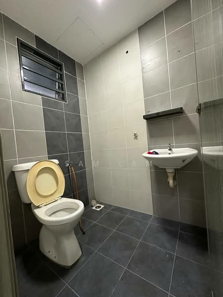 2-storey Terraced House for Sale in Lahat (Perak) - Sam Lam - Bathroom - PropertyGuru.com.my