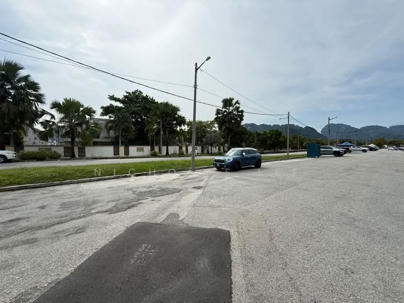 Kedai untuk Dijual di Taman Perpaduan Koperasi (Tambun) - Nicholas Lee - Exterior - PropertyGuru.com.my