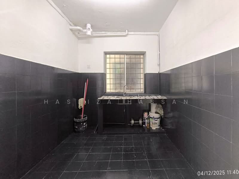 Rumah Flat untuk Dijual di Casa Magna - Hasliza Hassan - Kitchen - PropertyGuru.com.my