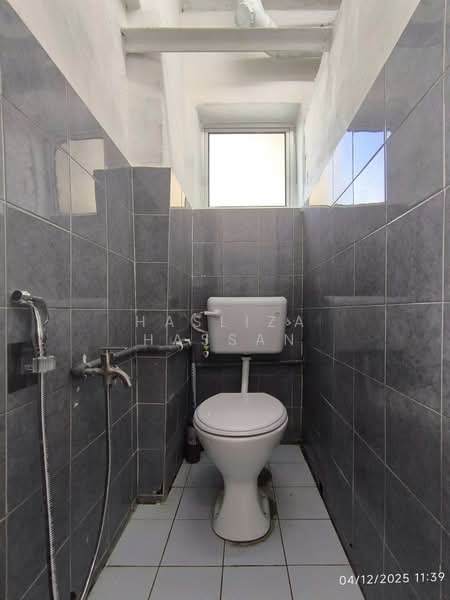 Rumah Flat untuk Dijual di Casa Magna - Hasliza Hassan - Bathroom - PropertyGuru.com.my