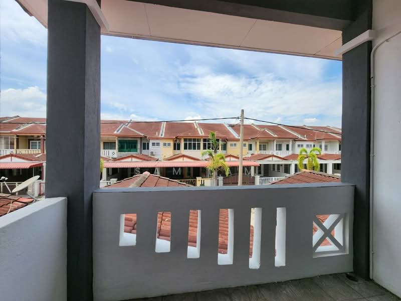 2-storey Terraced House for Sale in Taman Bertuah (Ipoh) - Sam Lam - Exterior - PropertyGuru.com.my