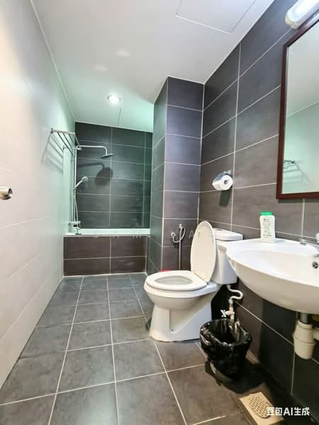 Kondominium untuk Dijual di Kinta Riverfront Hotel & Suites - Sam Lam - Bathroom - PropertyGuru.com.my