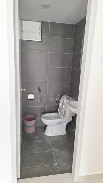 Servis Apartment untuk Disewa di Midas @ Seri Alam - Eileen Ling - Bathroom - PropertyGuru.com.my