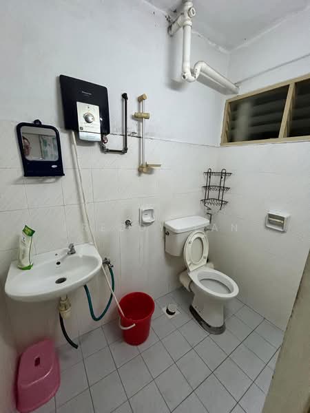 Apartment for Sale at Taman Pekaka Block 31 - Freddy Tan - PropertyGuru.com.my