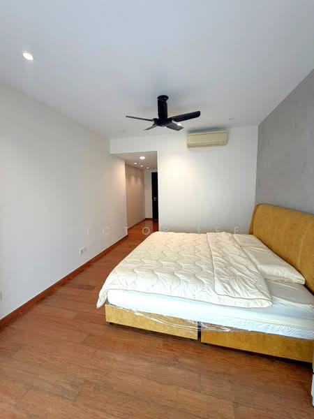 Pangsapuri untuk Disewa di Molek Pine 4 - Victor Lee - Bedroom - PropertyGuru.com.my