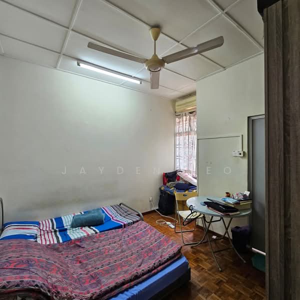 2-storey Terraced House for Sale in Taman Impian Emas (Skudai) - Jayden Neo - Bedroom - PropertyGuru.com.my