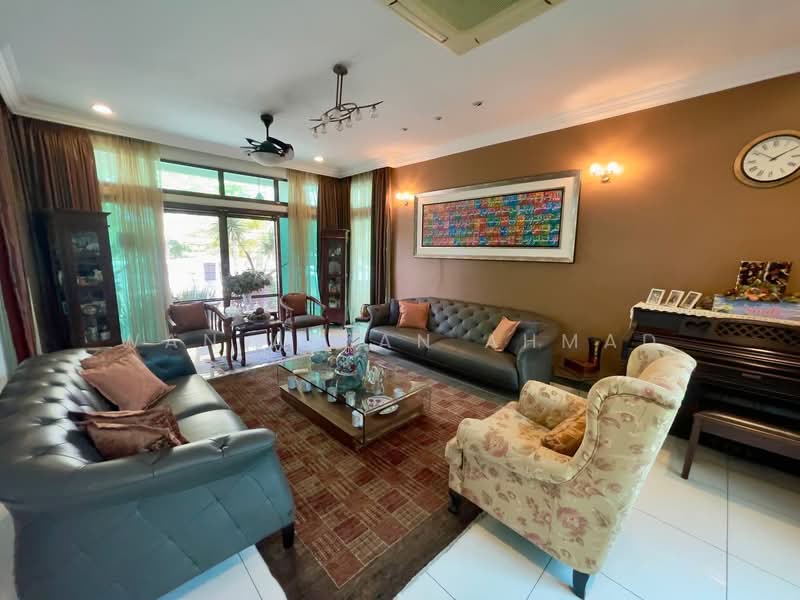 Semi-Detached House for Sale in Bukit Jelutong (Shah Alam) - Wan Azlan Ahmad - PropertyGuru.com.my