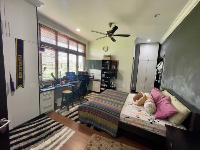 Semi-Detached House for Sale in Bukit Jelutong (Shah Alam) - Wan Azlan Ahmad - PropertyGuru.com.my