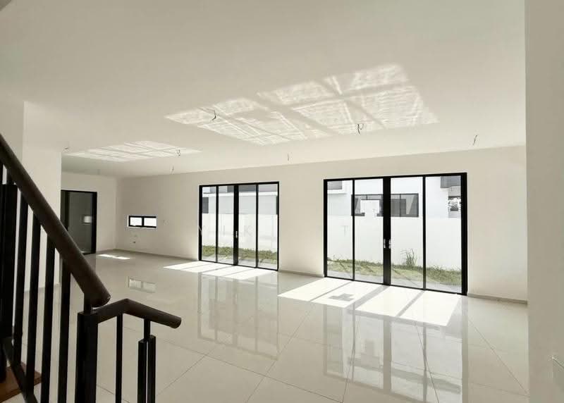 Cluster House for Sale in Austin Crest (Johor Bahru) - Yik Tat - PropertyGuru.com.my