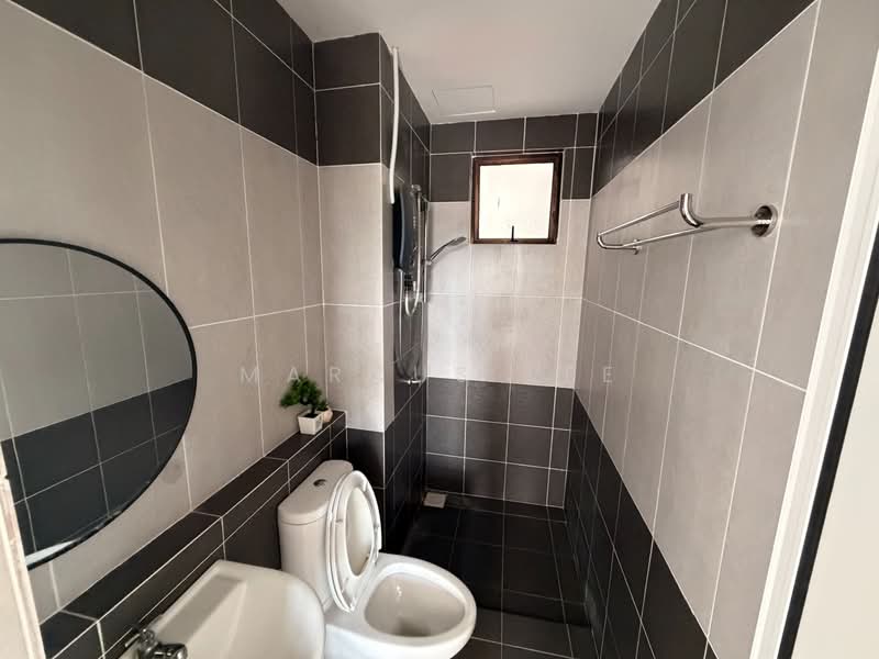 Servis Apartment untuk Disewa di V-Residensi 5 - Marcus Lee - Bathroom - PropertyGuru.com.my