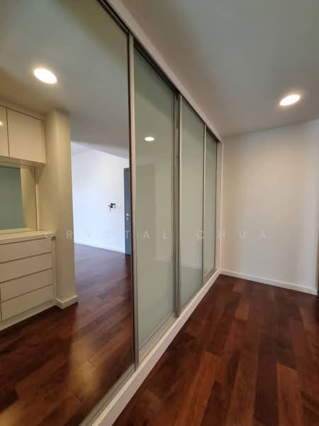 Rumah Teres untuk Dijual di Desa Parkcity (Kuala Lumpur) - Crystal Chua - Wardrobe - PropertyGuru.com.my
