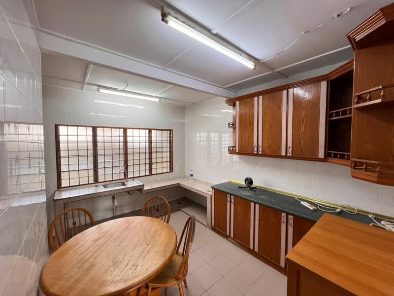 For Rent - Taman Universiti
