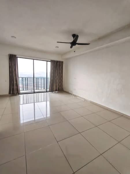 Servis Apartment untuk Disewa di i-SOHO @ i-City - Alice Wong - Living Room - PropertyGuru.com.my