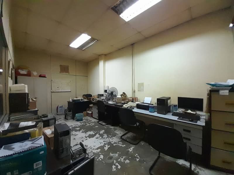 Semi-D Factory for Sale in Bangi (Selangor) - Lucas Lim - Interior - PropertyGuru.com.my