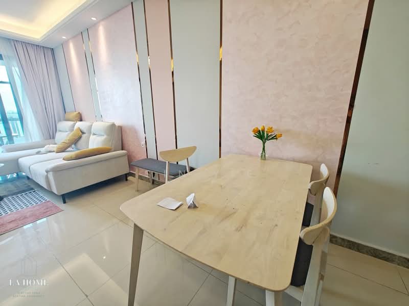 Condominium for Sale at R&F Princess Cove Phase 2-Seine Region - Sin Yie - Living Room - PropertyGuru.com.my