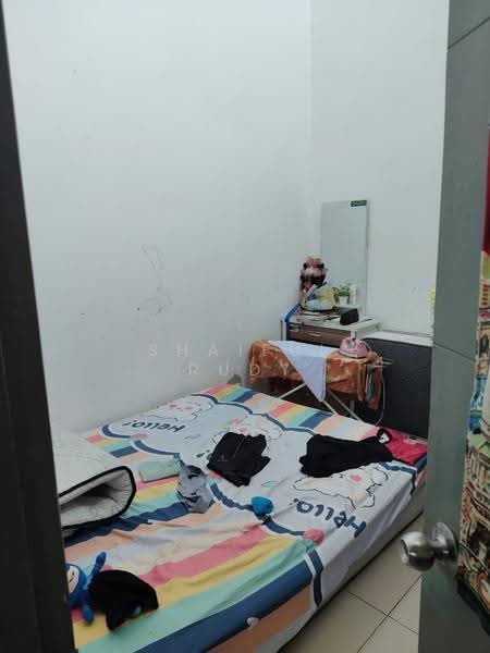Rumah Teres 1-Tingkat untuk Dijual di Kluang (Johor) - Shaiful Rudy - Bedroom - PropertyGuru.com.my