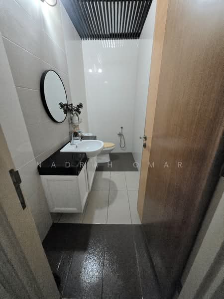 Zero-Lot Bungalow for Rent in Seksyen 4 (Shah Alam) - Nadrah Omar - PropertyGuru.com.my