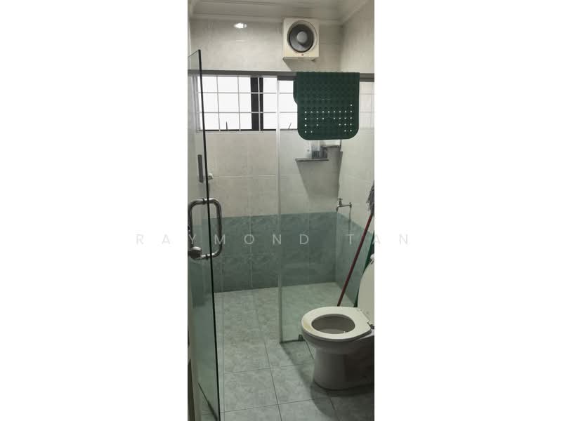 2-storey Terraced House for Sale in SS2 (Petaling Jaya) - Raymond Tan - Bathroom - PropertyGuru.com.my