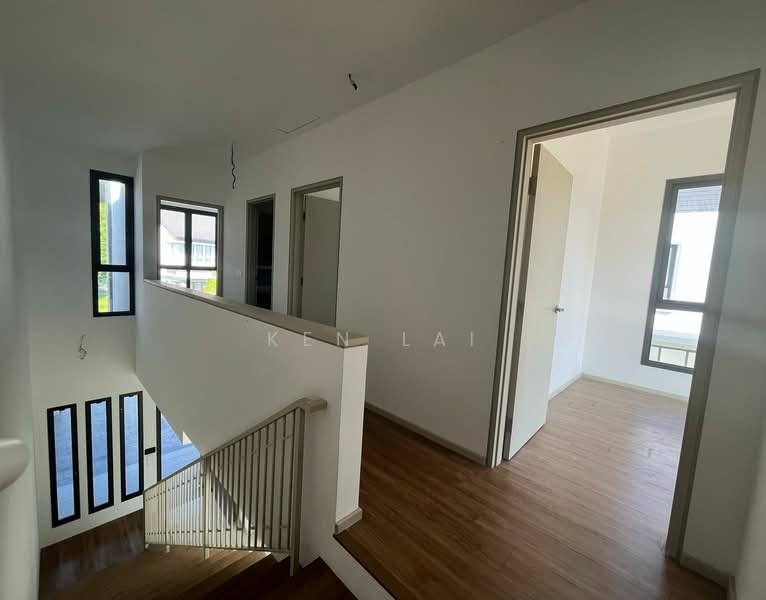 Terraced House for Sale in Shah Alam (Selangor) - Ken Lai - Corridor - PropertyGuru.com.my