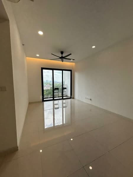 Servis Apartment untuk Disewa di Sunway Belfield - Rex Tan - Balcony - PropertyGuru.com.my