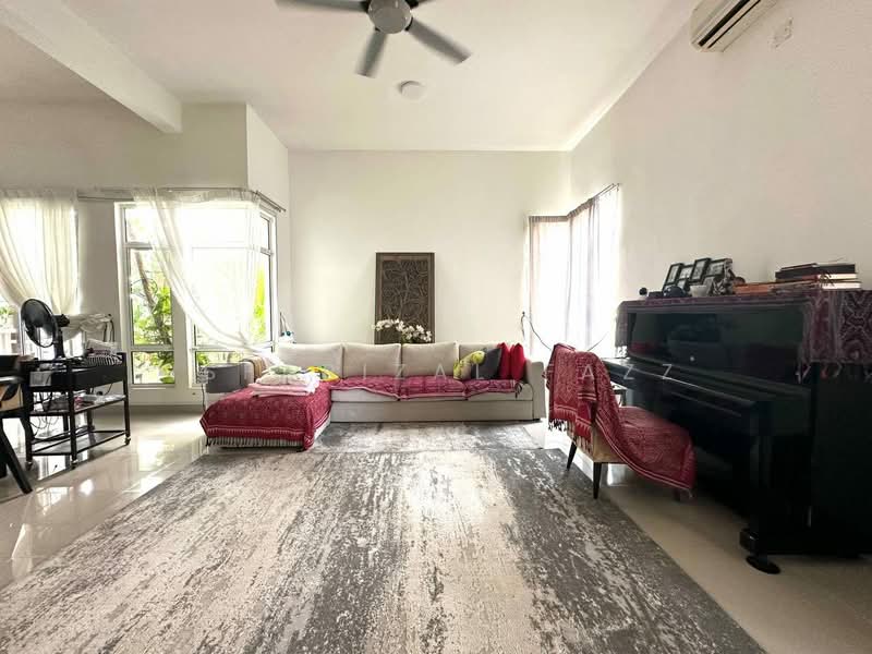 Semi-Detached House for Sale in Seksyen U10 (Shah Alam) - Isfarizal fazz - Living Room - PropertyGuru.com.my