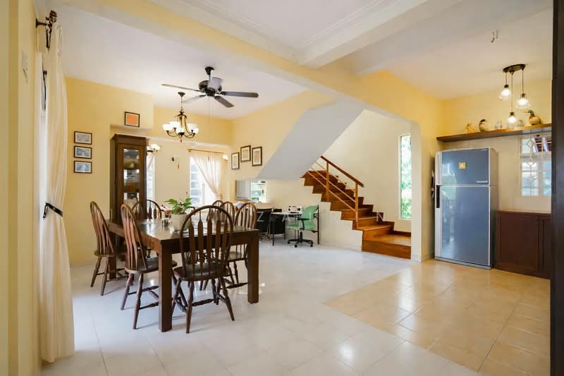 Rumah Banglo untuk Dijual di Ampang Jaya (Ampang) - M.J Zairin - Dining Room - PropertyGuru.com.my