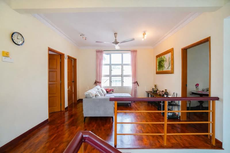 Rumah Banglo untuk Dijual di Ampang Jaya (Ampang) - M.J Zairin - Living Room - PropertyGuru.com.my