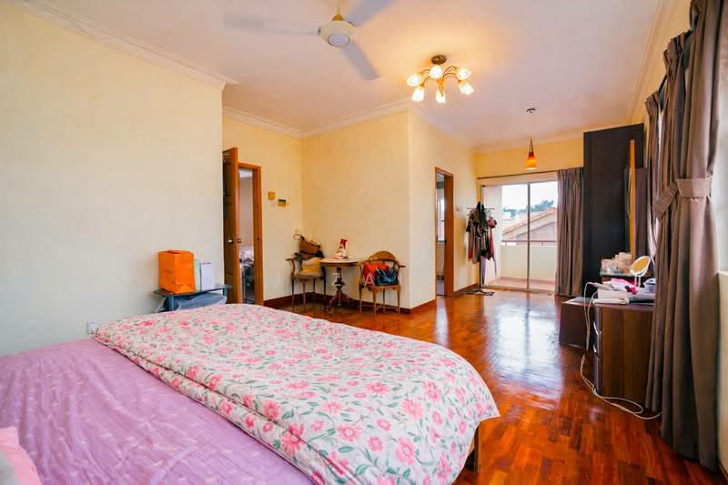 Rumah Banglo untuk Dijual di Ampang Jaya (Ampang) - M.J Zairin - Bedroom - PropertyGuru.com.my